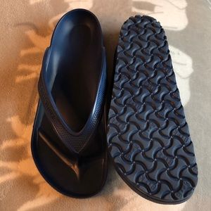 Birkenstock Honolulu flip flops